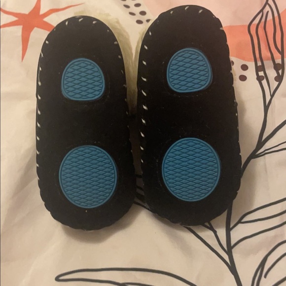 Baby boot Moccasins a Moccasins - Picture 3 of 3